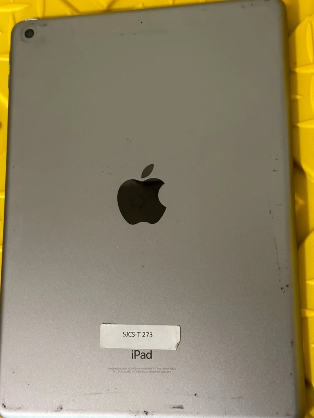 Apple iPad Silver Tablet